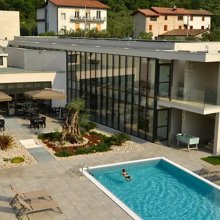 Apartahotel Malcesine-active&family Malcesine