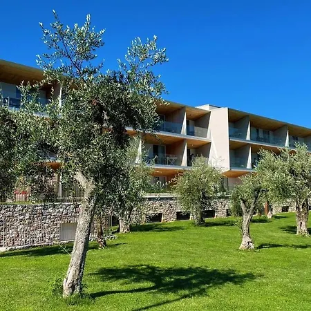 Apartahotel Malcesine-active&family 4*