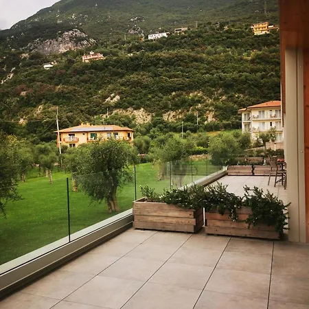 Malcesine-active&family 아파트호텔 4*